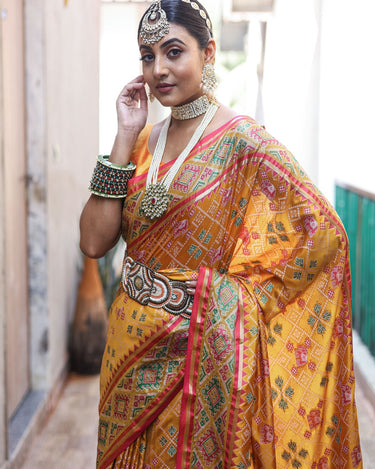 Yellow Colour Meenakari patola Silk Saree 3