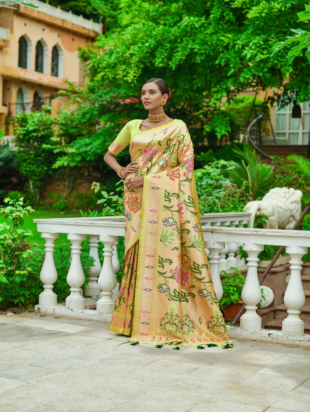 Where to buy paithani sarees in Pune - Om Paithani and Sarees