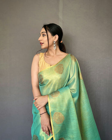 SILK GREEN Jacquard Zari Weaving Saree 1