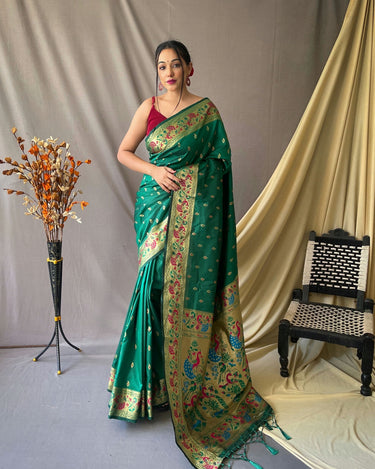 GREEN This beautiful Paithani Soft Silk saree