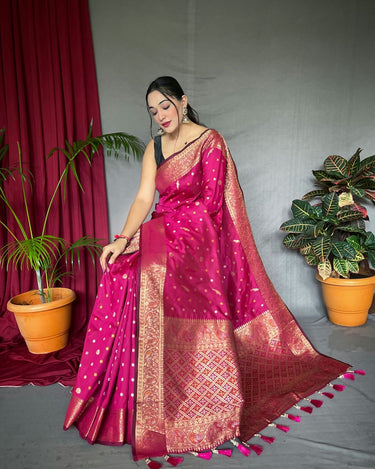  PINK PURE SOFT SILK SAREE WITH COPPER AND GOLDEN ZARI 2