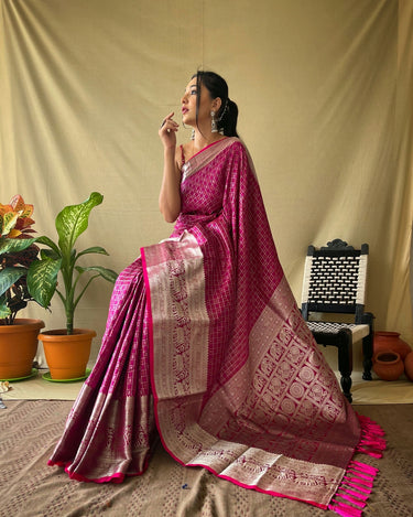 PINK  Soft litchi silk saree with rich pallu and attractive border  2