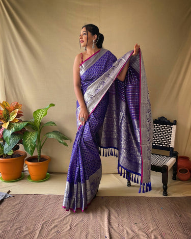 BLUE Soft litchi silk saree with rich pallu and attractive border 