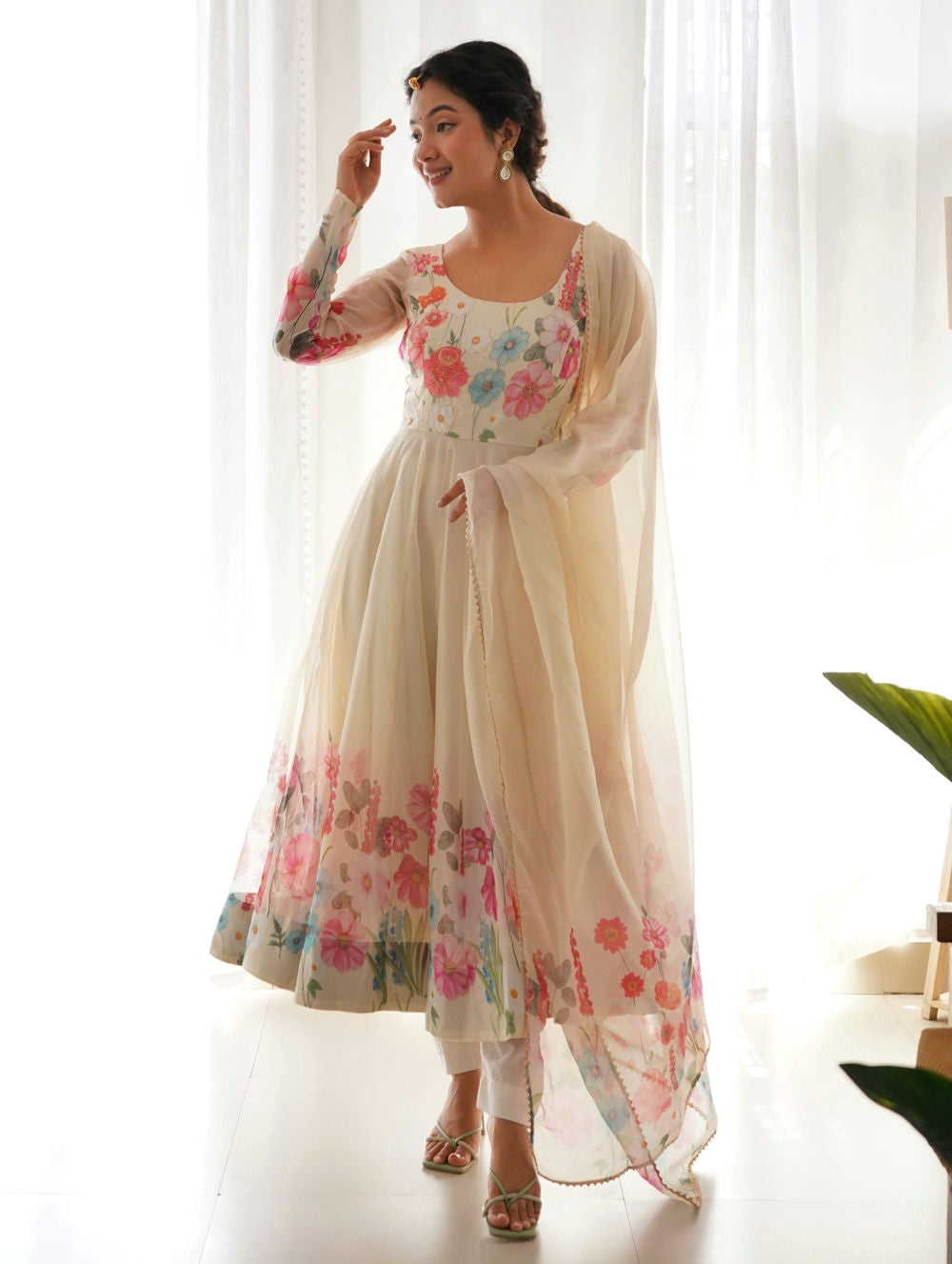 White Heavy Pure Soft Organza Silk Print Gown, Pent with Dupatta