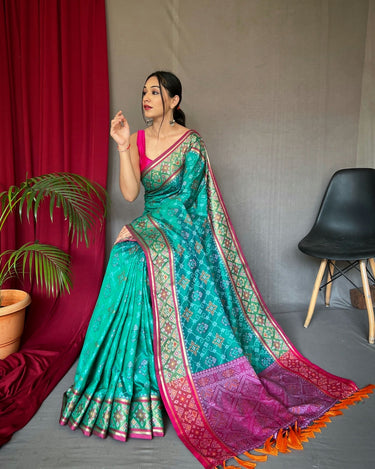 TEAL BLUE SOFT RANGEEN PATOLA SILK SAREE 2